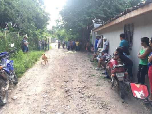 Asesinan a tres personas en Esquías, Comayagua