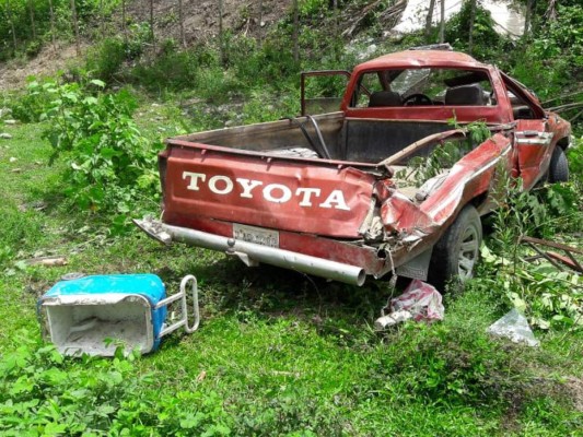 Una niña muerta y cuatro heridos deja accidente de tránsito en La Ceiba