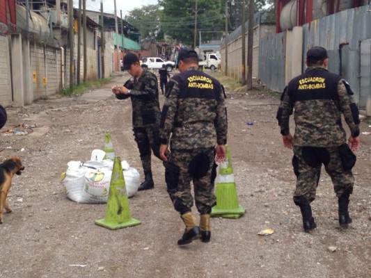 Tirotean y lanzan granada en fábrica de confites en Tegucigalpa