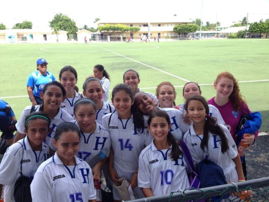 Selección femenina de Honduras cayó contra Trinidad y Tobago