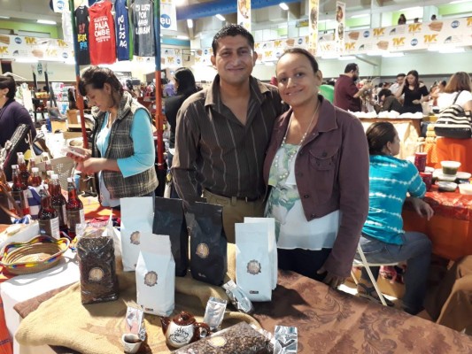 De La Esperanza y Copán vienen expositores al Bazar del Sábado