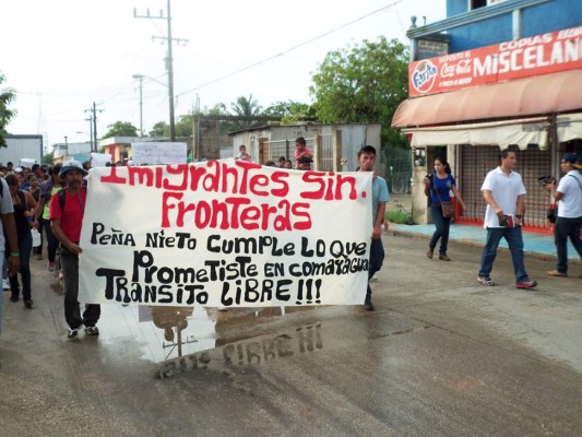 Migrantes hondureños exigen tener libre tránsito por México