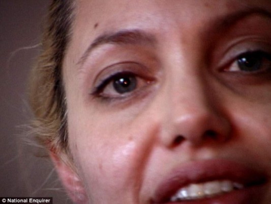 Video de Angelina Jolie revela sus adicciones