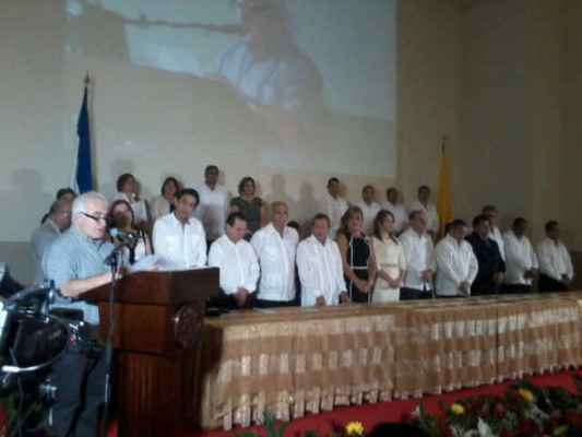 Alexander López asume tercer mandato municipal de El Progreso