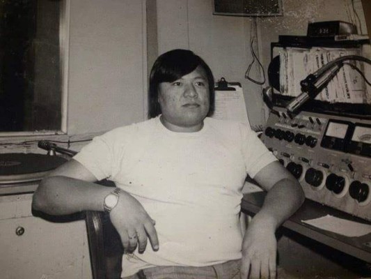 Fallece el reconocido narrador deportivo hondureño Tomás Arturo Chi Medina