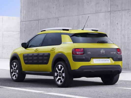 Citroën C3 a un mini C4 Cactus