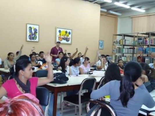 Consejo Universitario de la Unah cierra la carrera de Periodismo en Comayagua