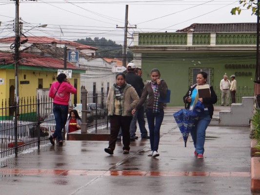 Frío y lluvia predominan en el occidente hondureño