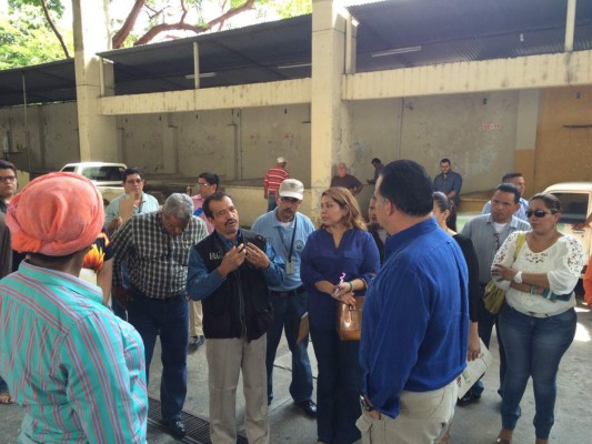 Temen epidemia tras corte de agua en estadio Morazán