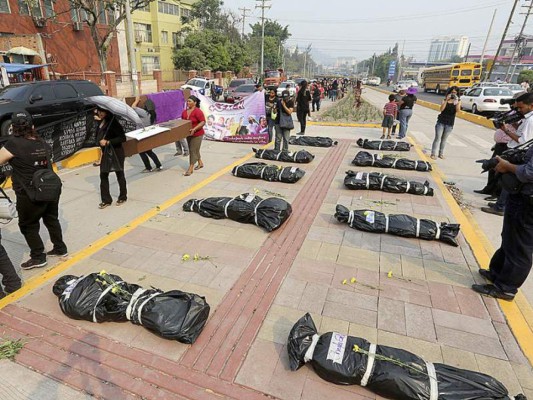 ONU: Violencia contra las mujeres 'está propagada' en Honduras