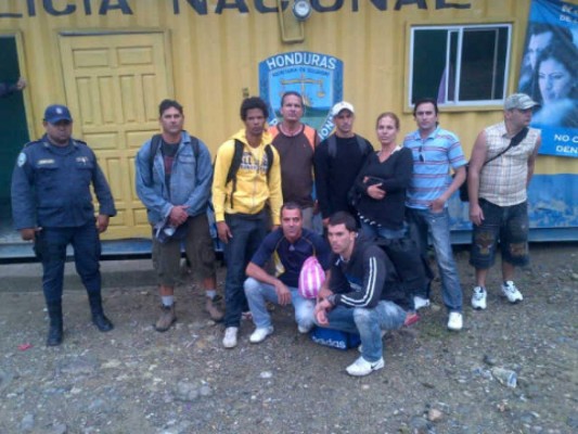 Honduras: Detienen a nueve cubanos en Ocotepeque