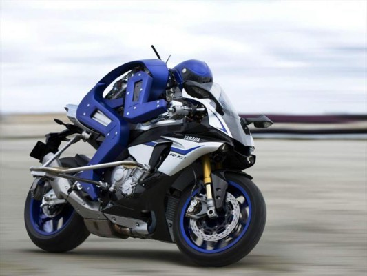 Yamaha y su robot motociclista