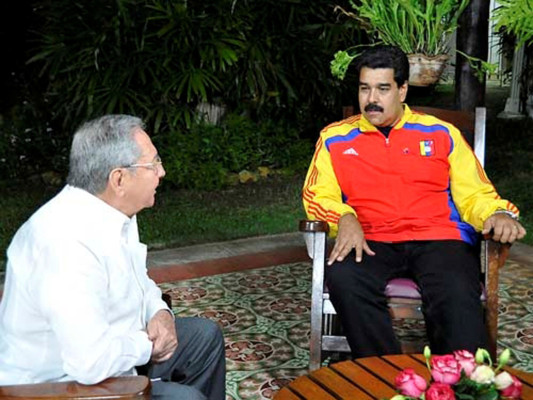 Presidente venezolano Maduro se reunió con Raúl Castro en La Habana