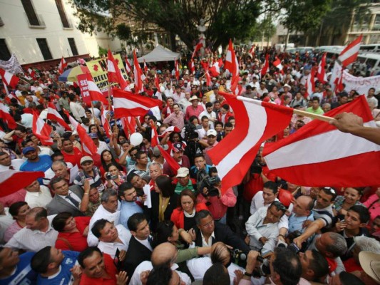 Nacionalistas cierran campaña mañana, liberales y la Alianza el lunes