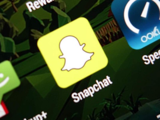 Los chats en grupo debutan en Snapchat