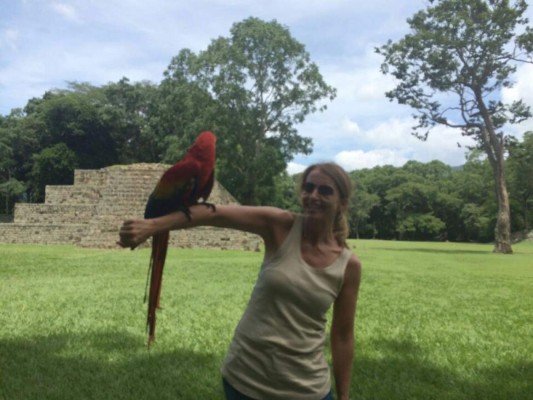 Madre del futbolista Gerard Piqué está en Honduras