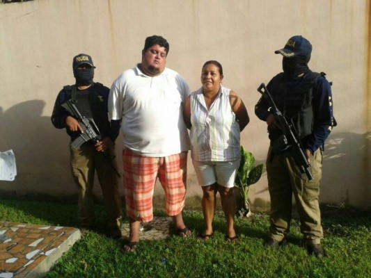 Cae pareja de supuestos extorsionadores en el norte de Honduras