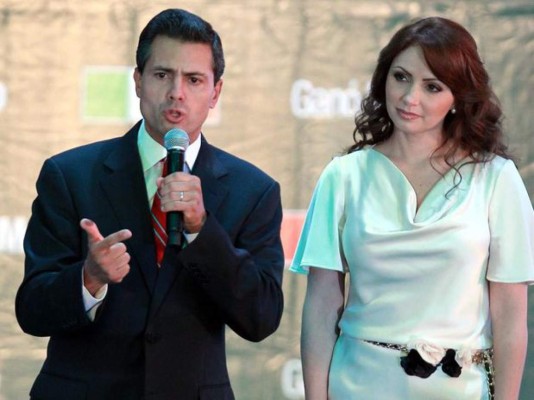 Peña Nieto dice que su esposa responderá a 'falsedades' sobre lujosa mansión