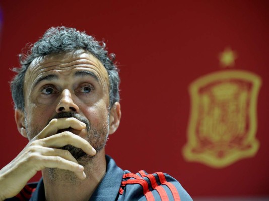 Luis Enrique renuncia a la selección de España