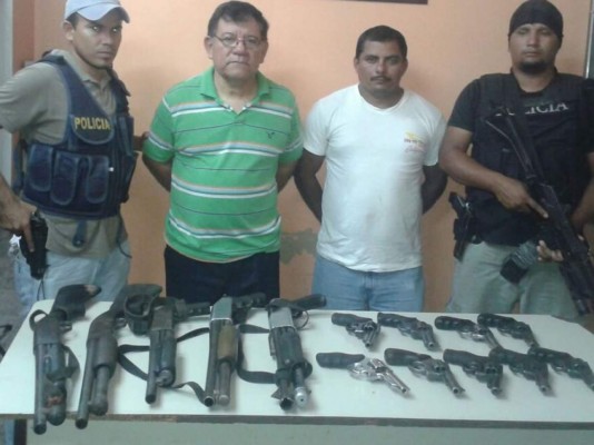 Los detienen con 14 armas de fuego con registro ilegal