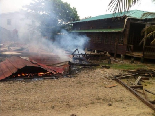 Incendios dejan una amarga Navidad en Tegucigalpa, Colón y La Esperanza