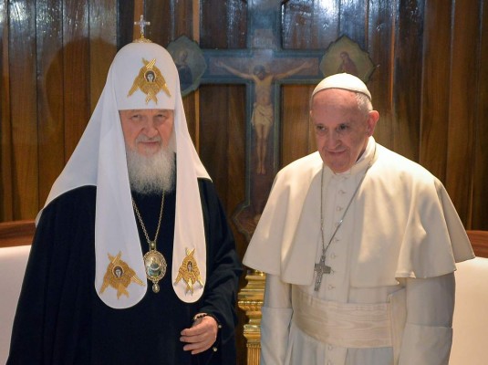 Francisco y el patriarca Kirill sellan histórica reconciliación