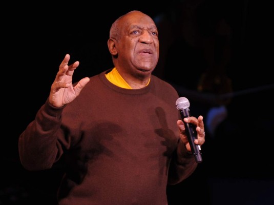 Aclaman a Bill Cosby por show sobre sí mismo