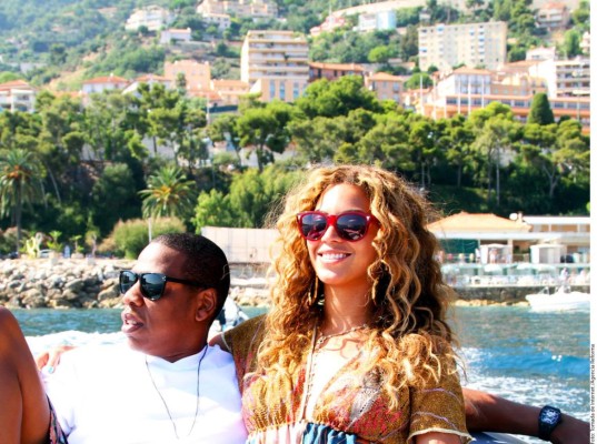 'Te estás acostando con Rihanna': hermana de Beyoncé a Jay Z
