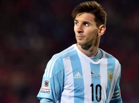 Piqué a Messi tras perder Copa América: 'Sabes que eres D10S'