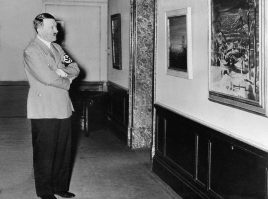 Hitler vivió en Suramérica y murió en 1971