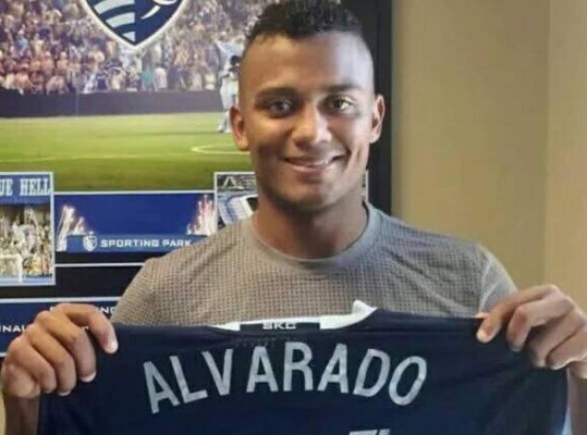 Ever Alvarado cuenta detalles de su fichaje por el Sporting Kansas City