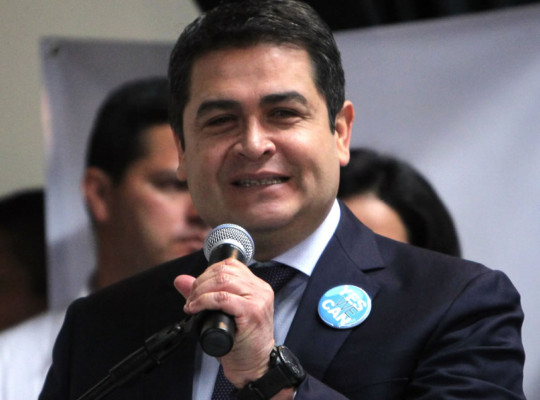 Presidente de Honduras espera lograr un acuerdo con el FMI