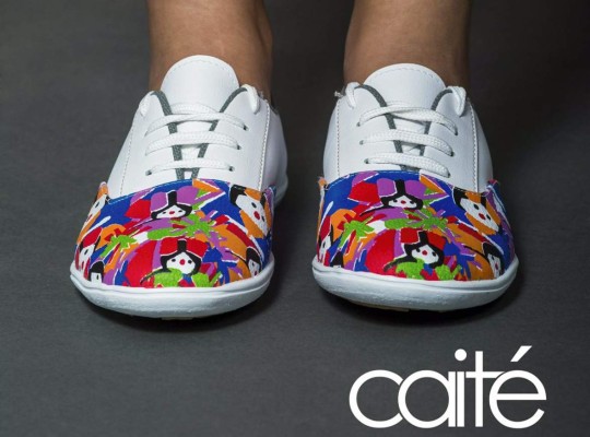 Caité, obras de arte en zapatos tenis