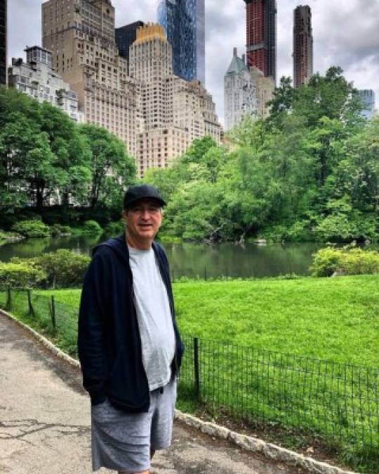 En junio de 2018, los rumores sobre su salud se hicieron más fuertes tras revelarse una foto de Vergara en Central Park (Nueva York) en donde los aficionados aseguraban que lucía 'decaído'.