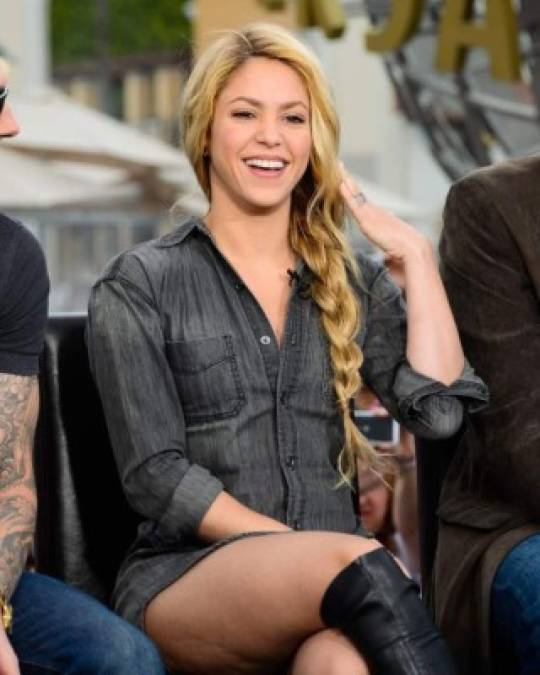 Las fotos de Shakira luciendo la temida celulitis hicieron que sus fans la admirasen más por normalizar la existencia de la también conocida 'piel de naranja' en mujeres jóvenes y maduras.<br/>
