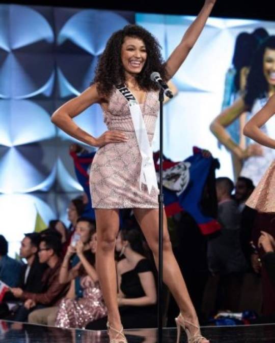 Miss Belice 2019 Destinee Dominique Arnold.