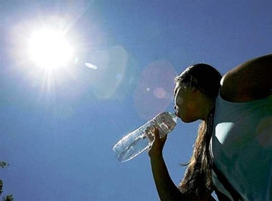 Clima cálido y seco tendrán veraneantes este jueves en Honduras