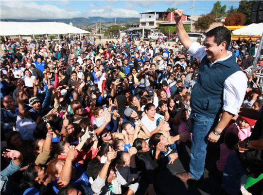 Juan Orlando Hernández es declarado oficialmente ganador de las elecciones en Honduras