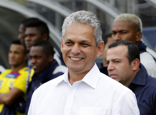 Ecuador propone nacionalización de Rueda tras clasificación al Mundial