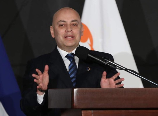Fiscal Óscar Chinchilla ratifica que seguirá lucha anticorrupción