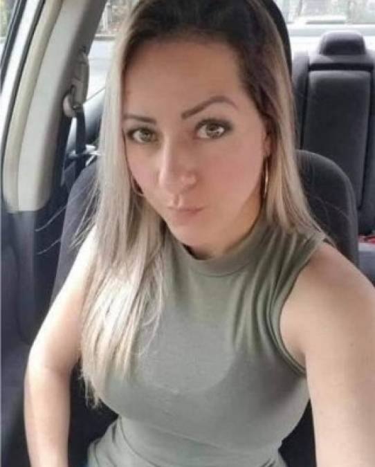 Según la Fiscalía, una de las 14 personas detenidas por el crimen citó a Rossana en una tienda Ross de un centro comercial en Atlanta. Imágenes de las cámaras de seguridad muestran a la venezolana junto a la mujer identificada como Carolina Ramírez.