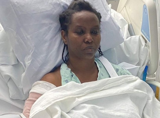 'Este dolor no pasará nunca': Viuda de Moise da su primer mensaje desde hospital