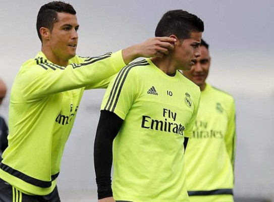 La sorprendente petición de Cristiano Ronaldo a James Rodríguez