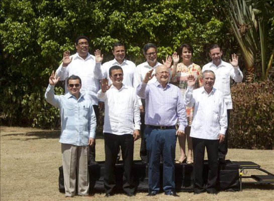 Centroamérica evalúa crear 'sala de crisis' regional para atender emergencias