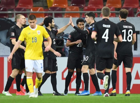 Alemania se lleva el triunfo ante Rumania con solitario gol de Gnabry