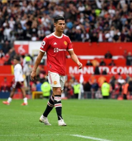 Cristiano Ronaldo se marchó triste del campo tras el pitazo final.