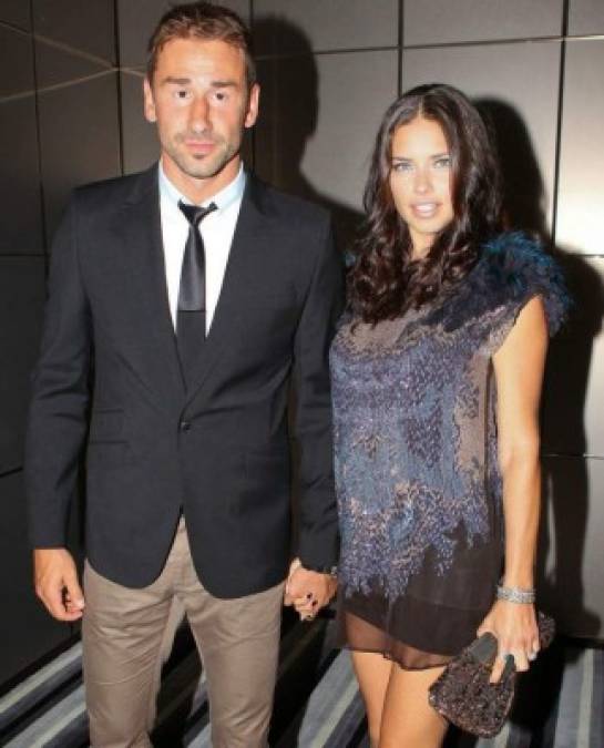 Durante cinco años Adriana Lima y Marko Jaric estuvieron casados y mientras eso pasaba los fans se preguntaban ¿Qué le había visto Lima al jugador de baloncesto?