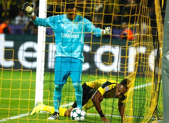 Video: El tremendo error de Keylor en el primer gol del Dortmund