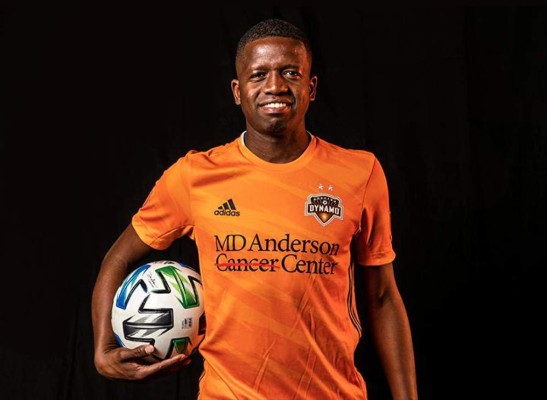 Houston Dynamo hace oficial la renovación de Boniek García