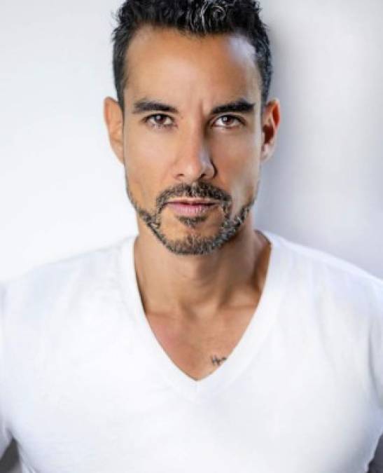 El actor Alejandro Sandí (37), nacido en Guanajuato, ha participado en algunos capítulos de telenovelas exitosas como ''La Rosa de Guadalupe'' y ''Amar a Muerte'', de Televisa.<br/>
